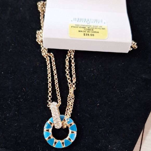 🎁Elegant Gold and Blue Pendant Necklace, ON 34TH - Picture 4 of 7